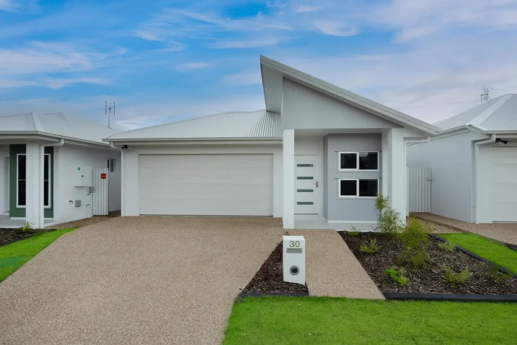 30 Langford Street, Burdell, QLD 4818