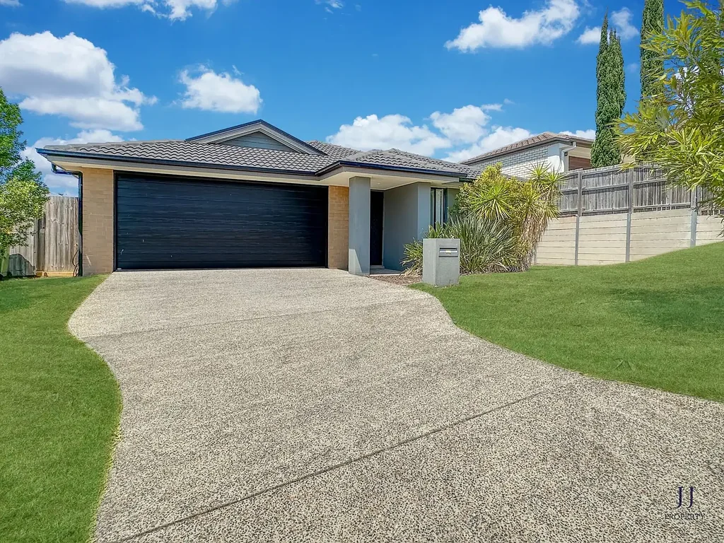 16 James Varghese Way, Spring Mountain, QLD 4300
