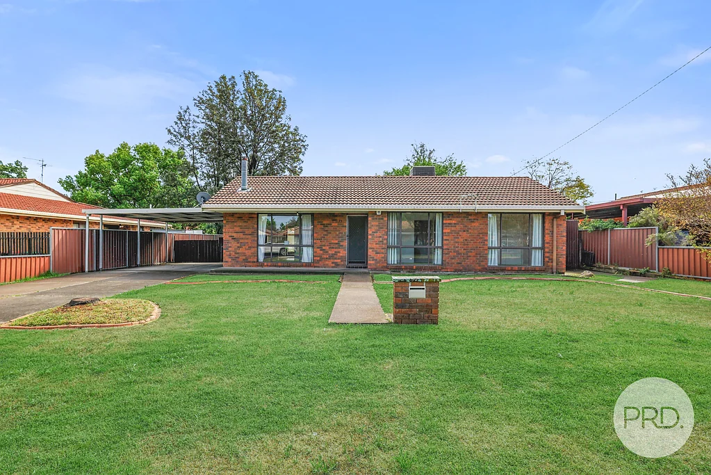17 Maxwell Street, Tamworth, NSW 2340