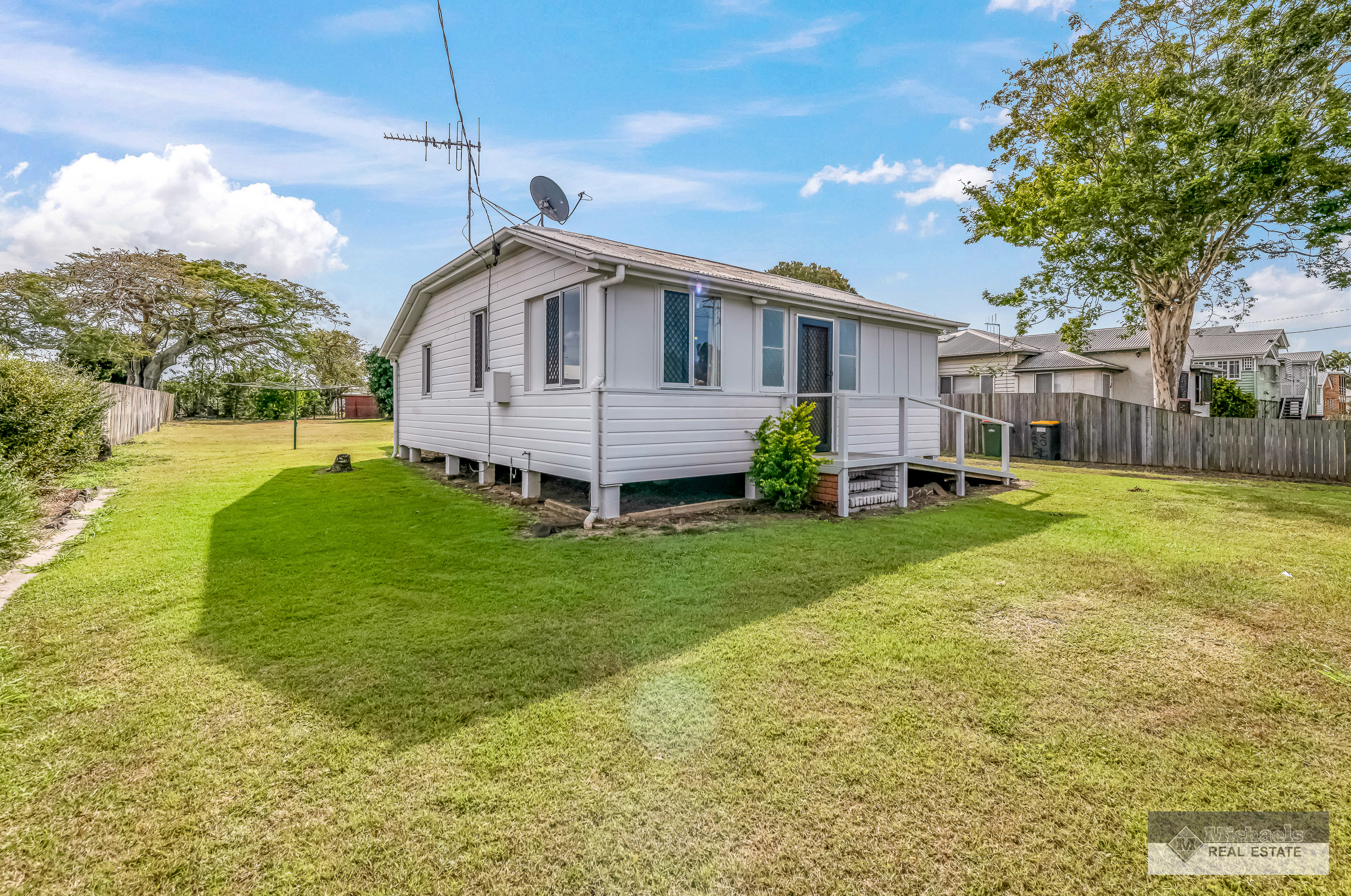 93 BRANYAN ST, SVENSSON HEIGHTS QLD 4670, 0 રૂમ, 0 બાથરૂમ, House