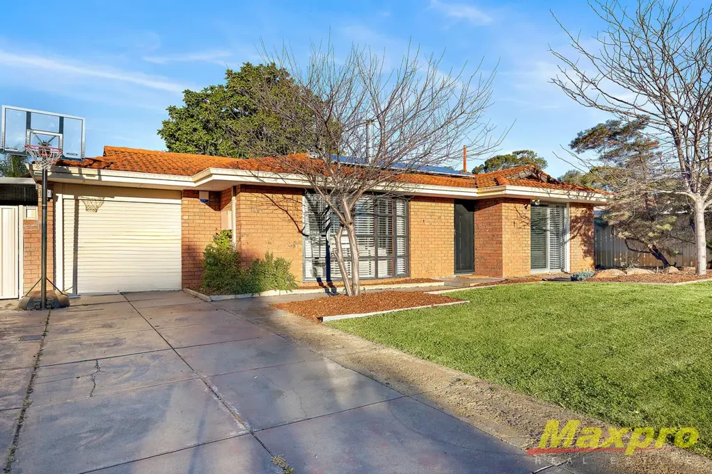 Parkwood 3房  Move in ready – Walk to Schools