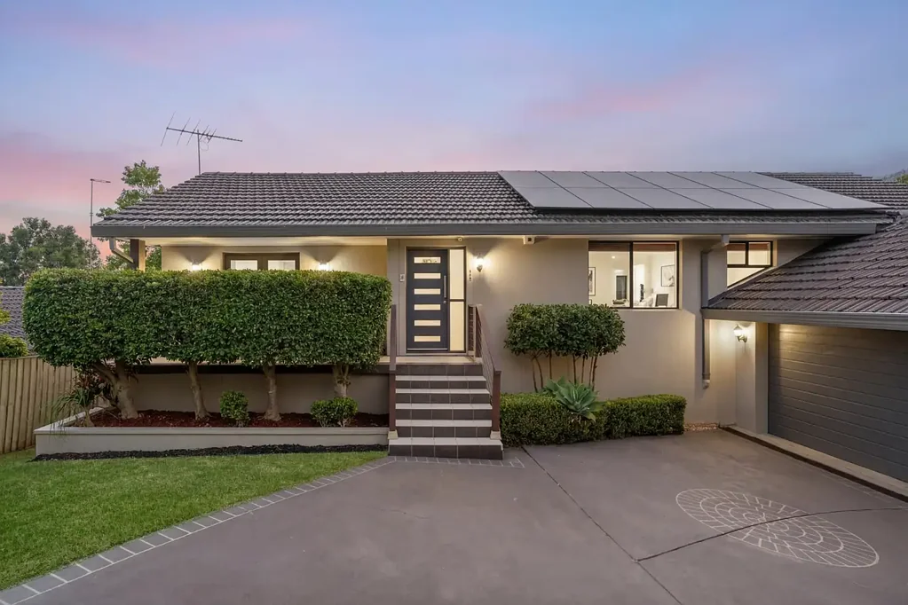 Bella Vista 4침실 Versatile Family Living in the Matthew Pearce Catchment