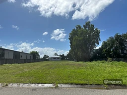 14 Mariner Drive, South Mission Beach
