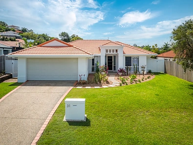 31 LANCASHIRE DR, MUDGEERABA QLD 4213, 4 Schlafzimmer, 2 Badezimmer, House