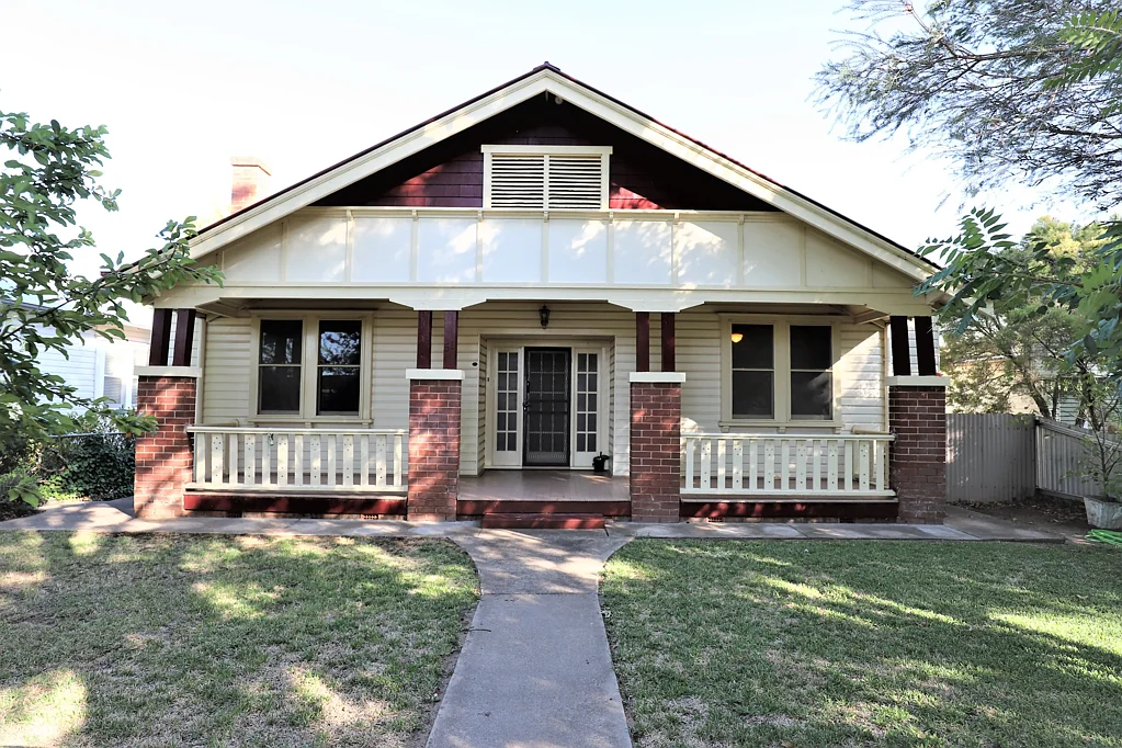 51 Olney Street, Cootamundra, NSW 2590