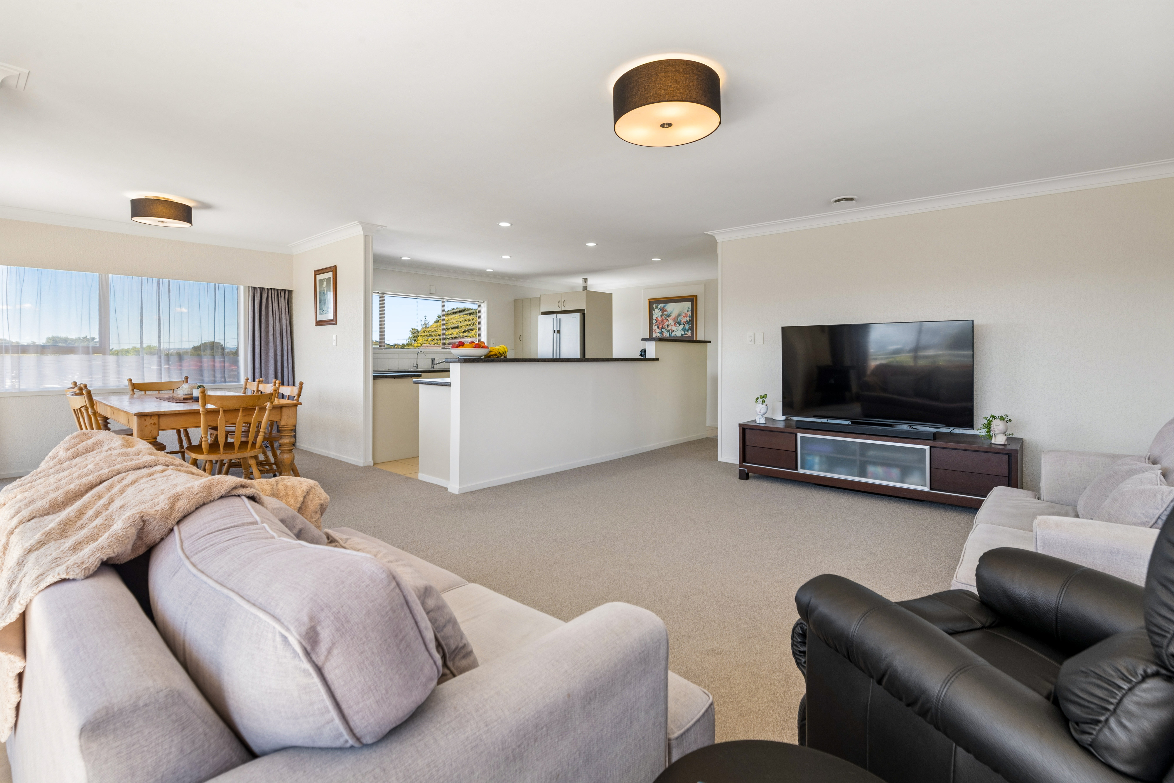 11 Hastie Avenue, Mangere Bridge, photo 6