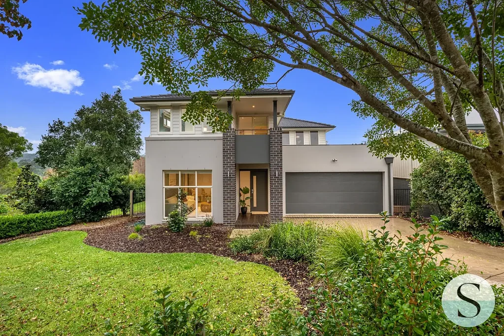 Wallsend 4房  620sqm on the Fringe of Acreage Living | Rare Wallsend Setting with Luxury Family Appeal