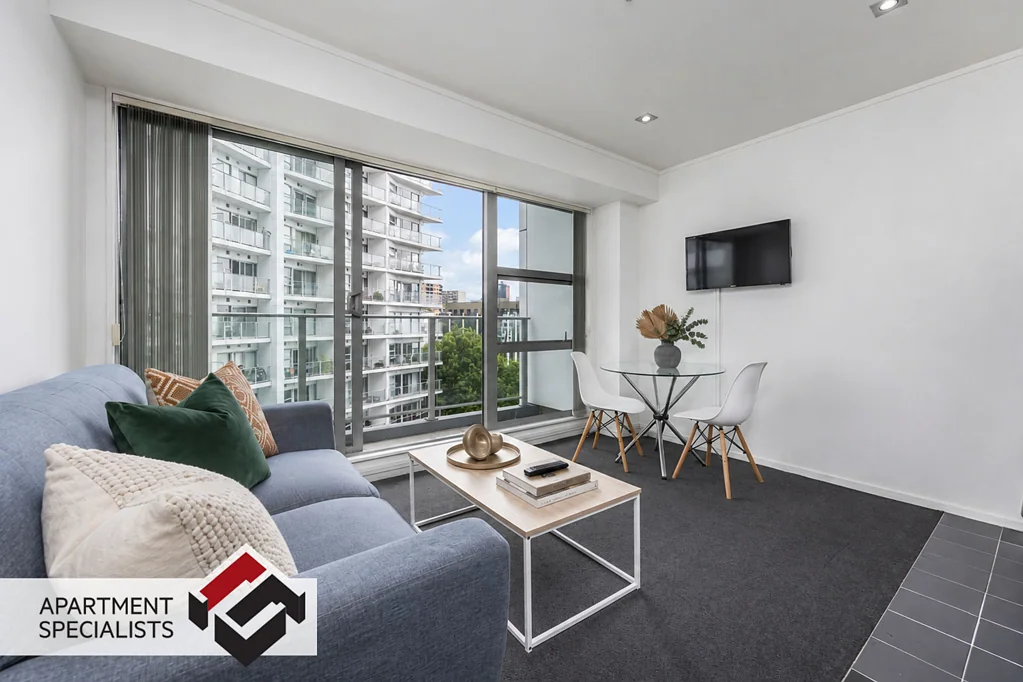 Auckland Central 2 Bedroom The Right Building. The Right Location.