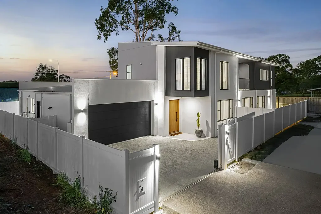 Bridgeman Downs 5બેડરૂમ Contemporary Elegance Meets Family Grandeur