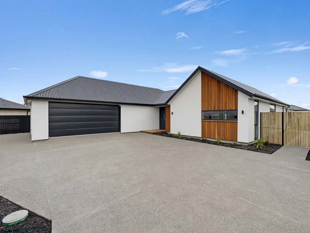 Lincoln 3 Slaapkamer Sun, Space & Lawn for the Kids