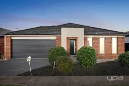 18 Walton Loop Point Cook VIC 3030, Point Cook