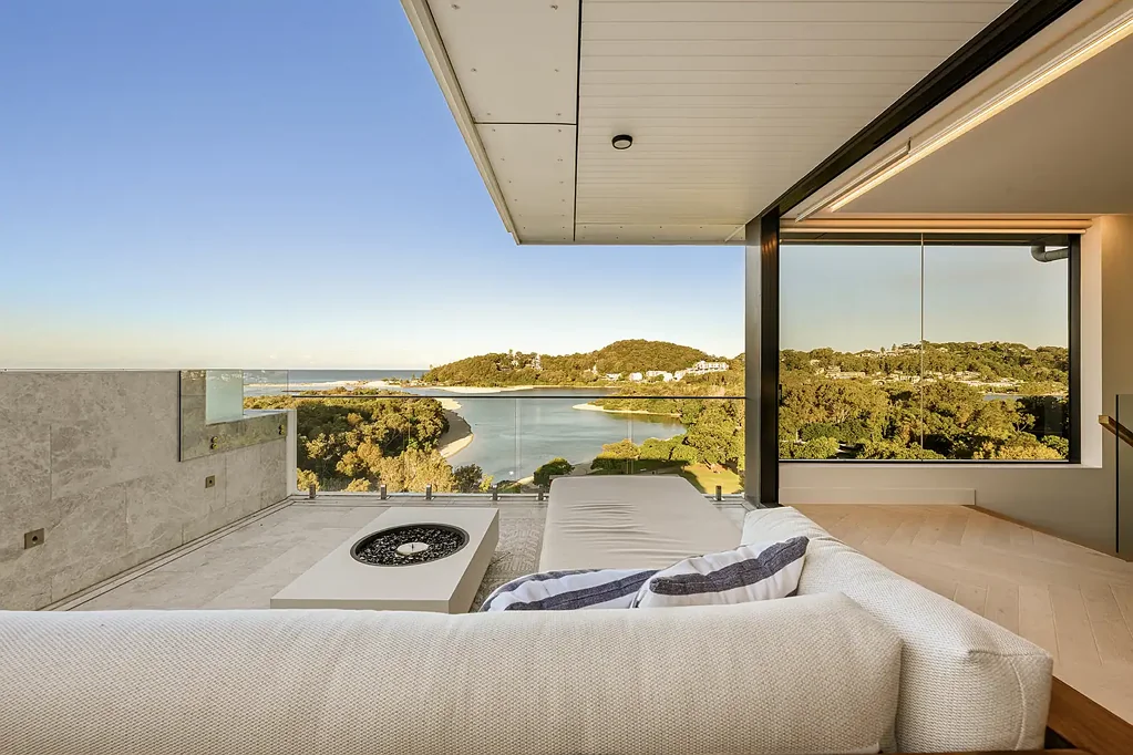 Ultra-Luxury Beachside Penthouse with Private Rooftop Infinity Pool