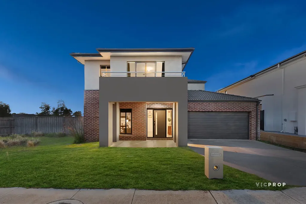 218 Haze Drive, Point Cook, VIC 3030