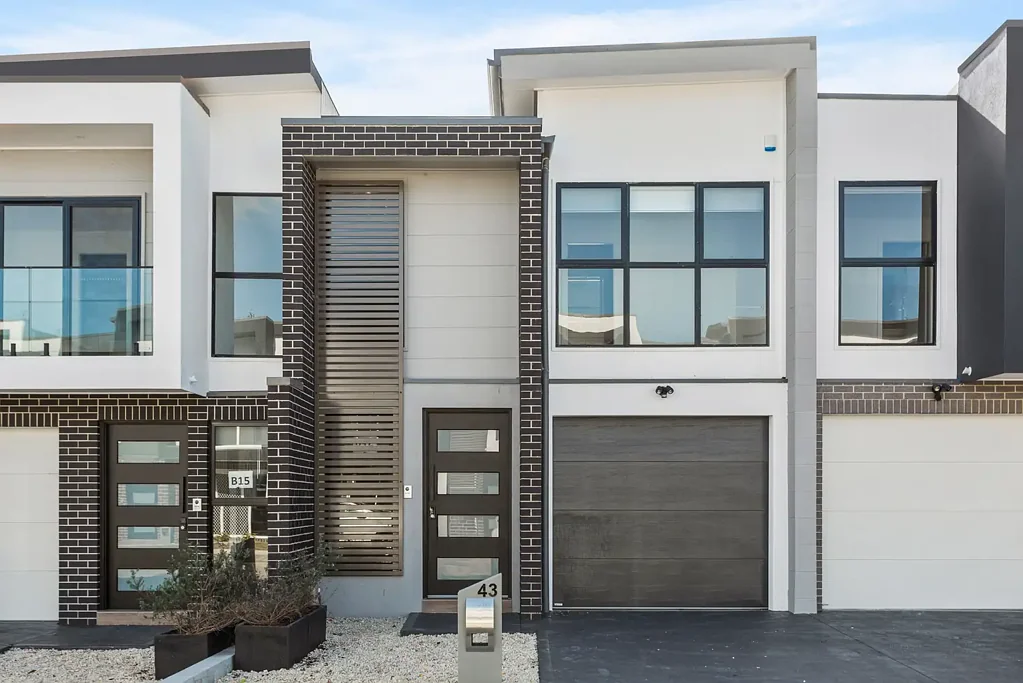 Brand New Modern Townhouse Offering Contemporary Comfort & Style