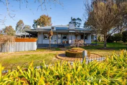 110 Stanley Road, Beechworth