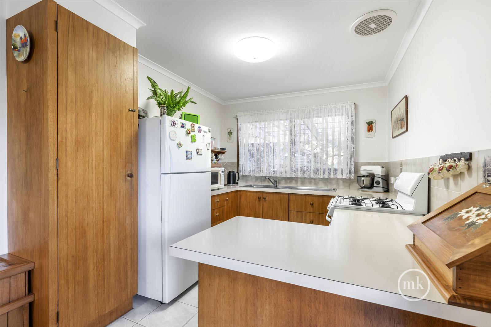 34 SILVER ST, ELTHAM VIC 3095, 0部屋, 0バスルーム, House