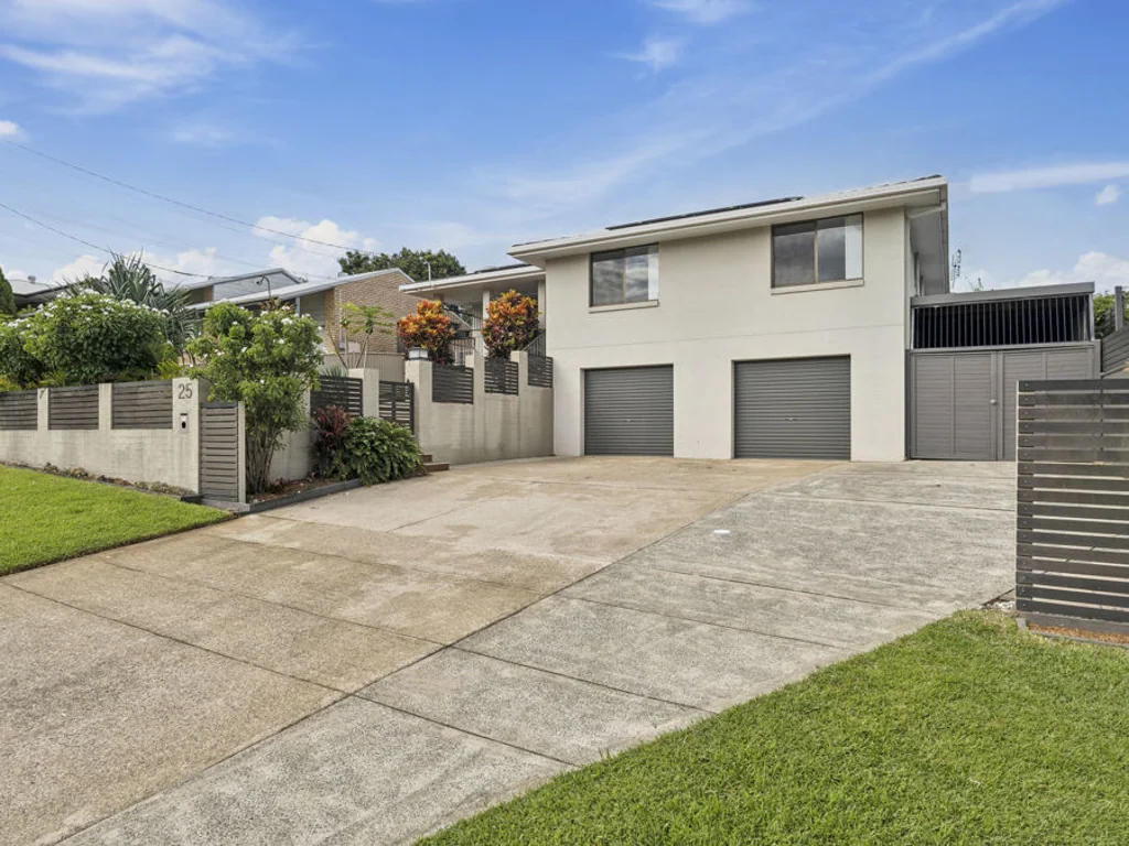 25 Robert Garrett Street, Coffs Harbour, NSW 2450