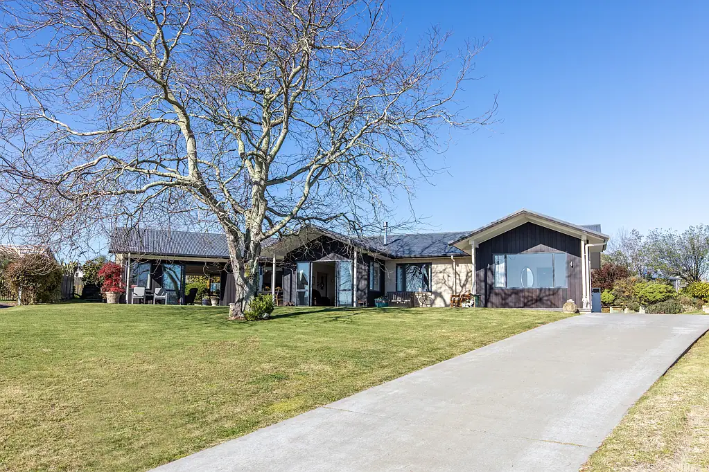 Waipukurau and Surrounds 3침실 High quality home in sought-after location
