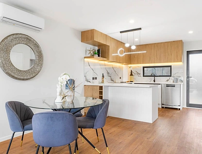 18 Middlesex Road, Waterview, Auckland City, 2房, 4浴, 城市屋