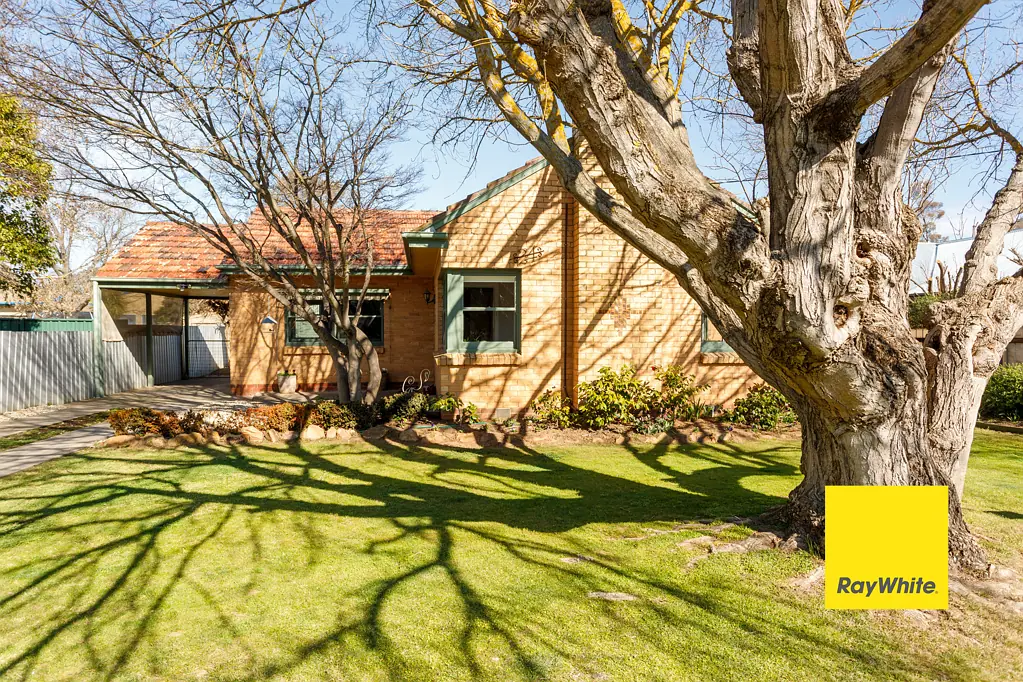 24 Alexander Avenue, Tatura, VIC 3616