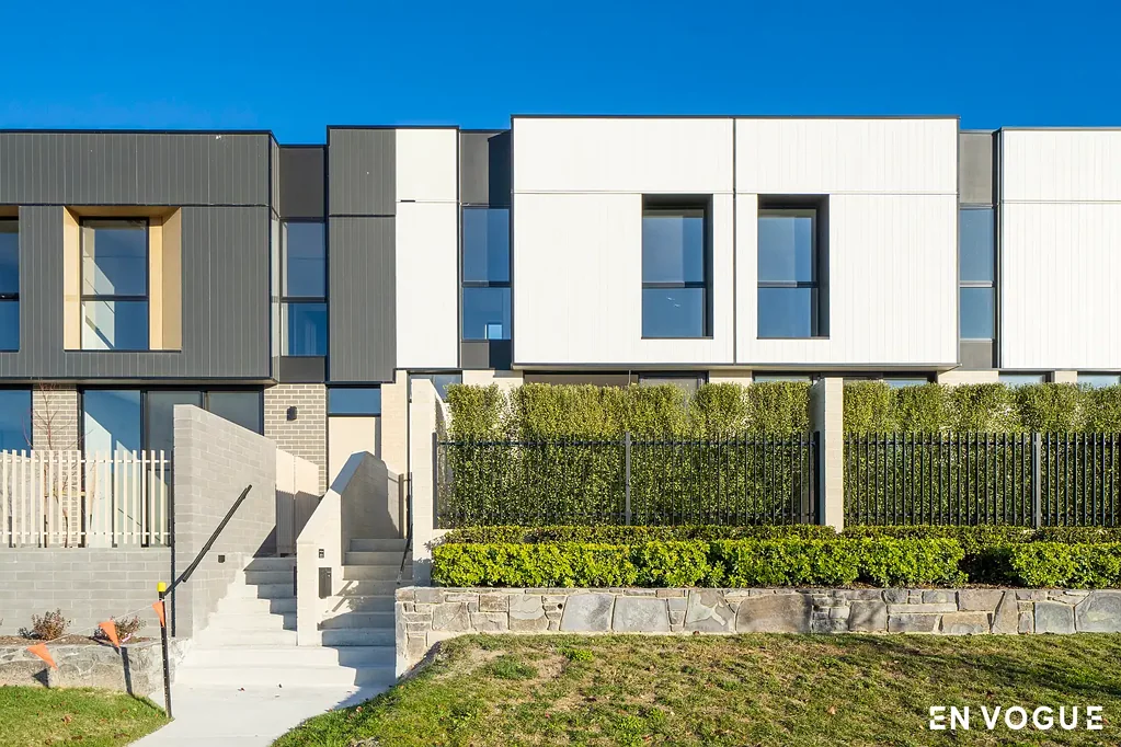 Stunning Executive Townhouse