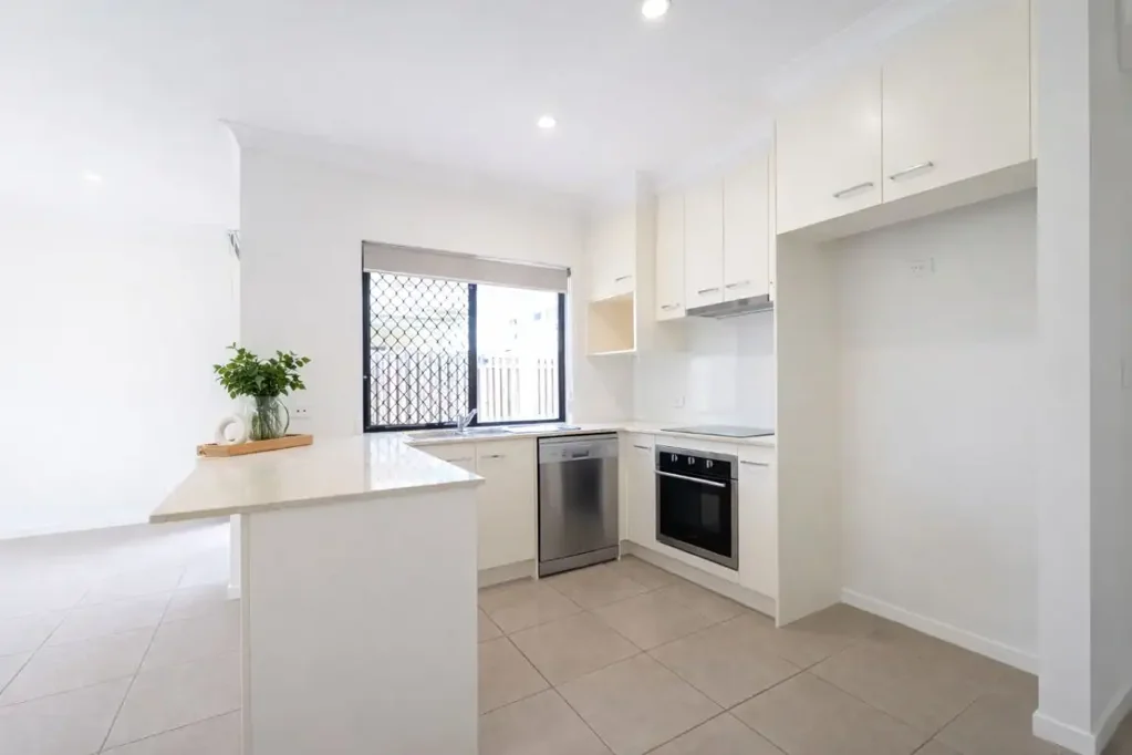 Pristine modern 3 bedroom townhouse