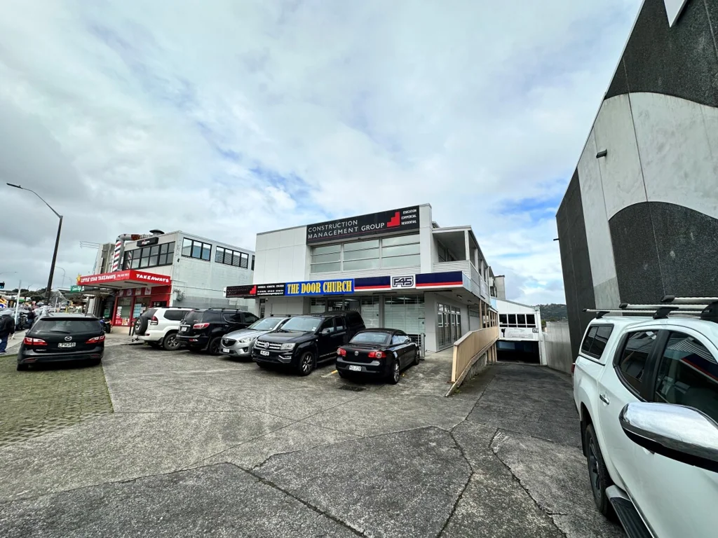 Glen Eden Turn-Key Gym or Retail Premises Available