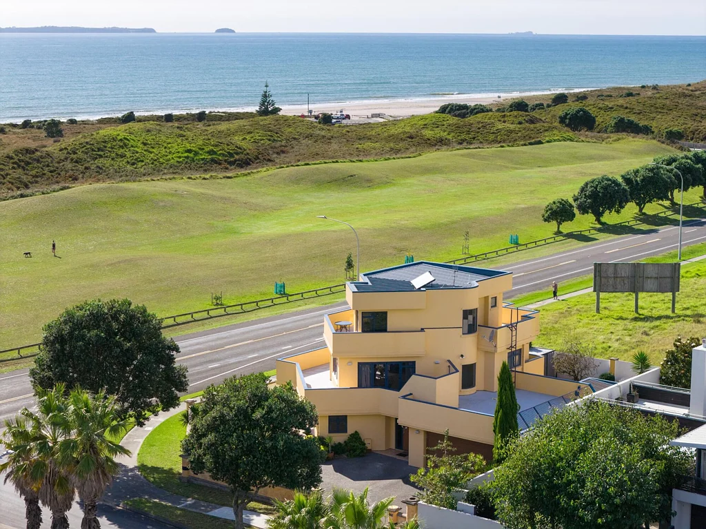 Papamoa 4Zimmer Cavity system, epic views, rare opportunity