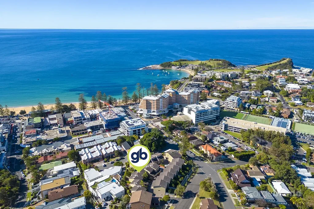 Terrigal 3房  Sun-drenched Private Townhouse only steps to the Beach