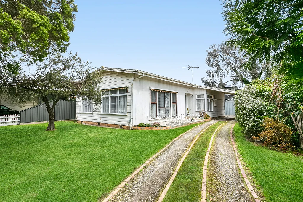 37 Locher Avenue, Reservoir, VIC 3073