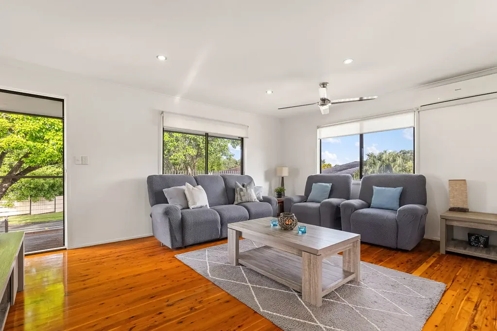 Underwood 3房  Serenity and Space in a Place You'll Love to Call Home