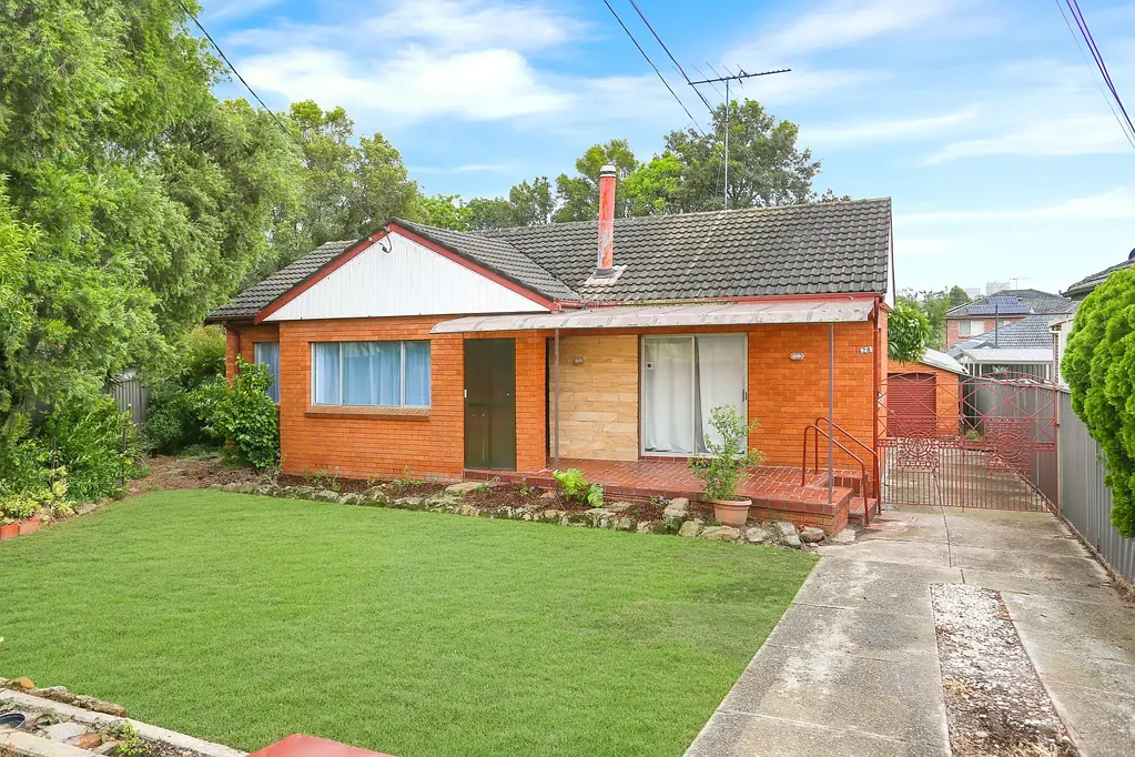 28 DUCKMALLOIS AVENUE, Blacktown, NSW 2148