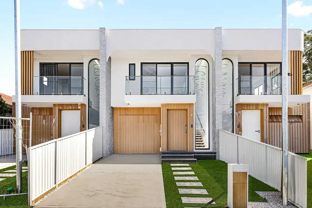 Merrylands 5Kwarto Premium Custom Built Residence