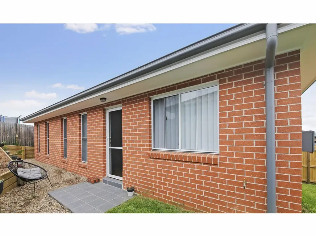 Fantastic 2 bedroom Granny Flat!!!