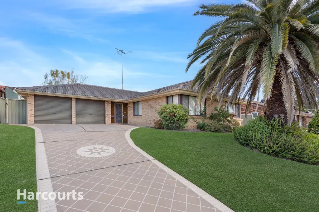 13 Coowarra Drive, St Clair, NSW 2759