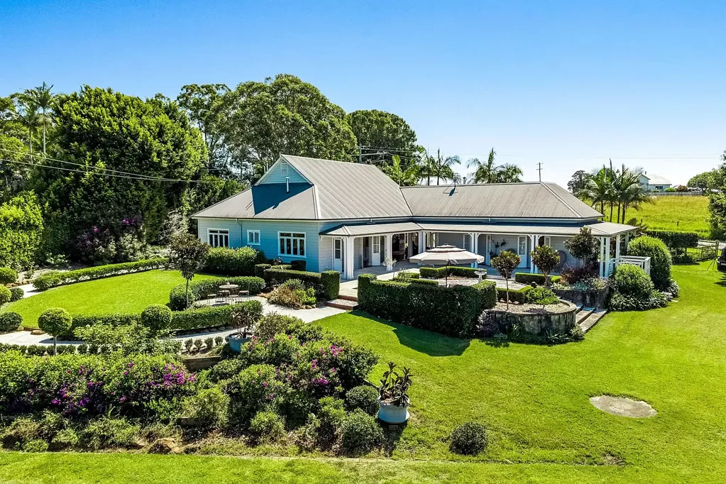 Kinvara 5 Bedroom Elegance, Privacy and Convenience