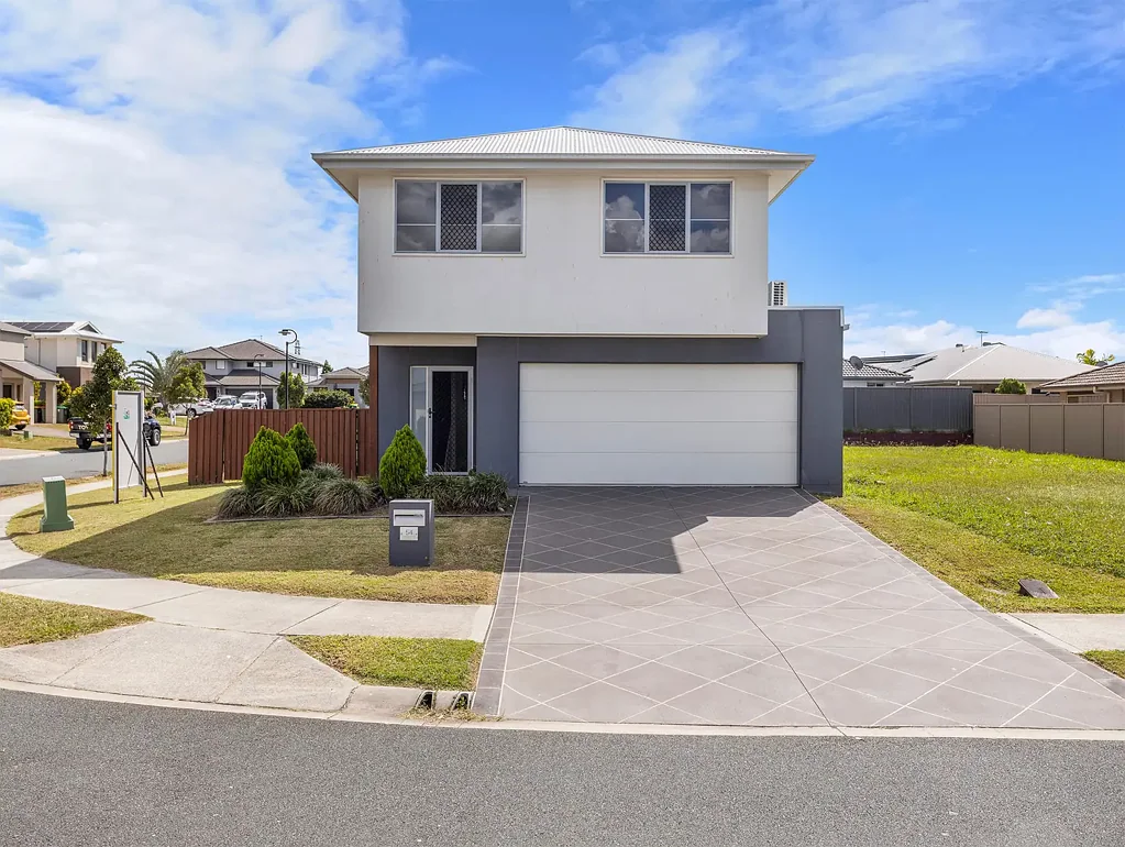 Griffin 4Zimmer Prime Griffin Location | Corner Block with Valuable Side Access