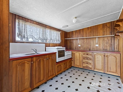 88 Old Surrey Road, Havenview, TAS 7320, 2 Bedrooms, 1 Bathrooms, House