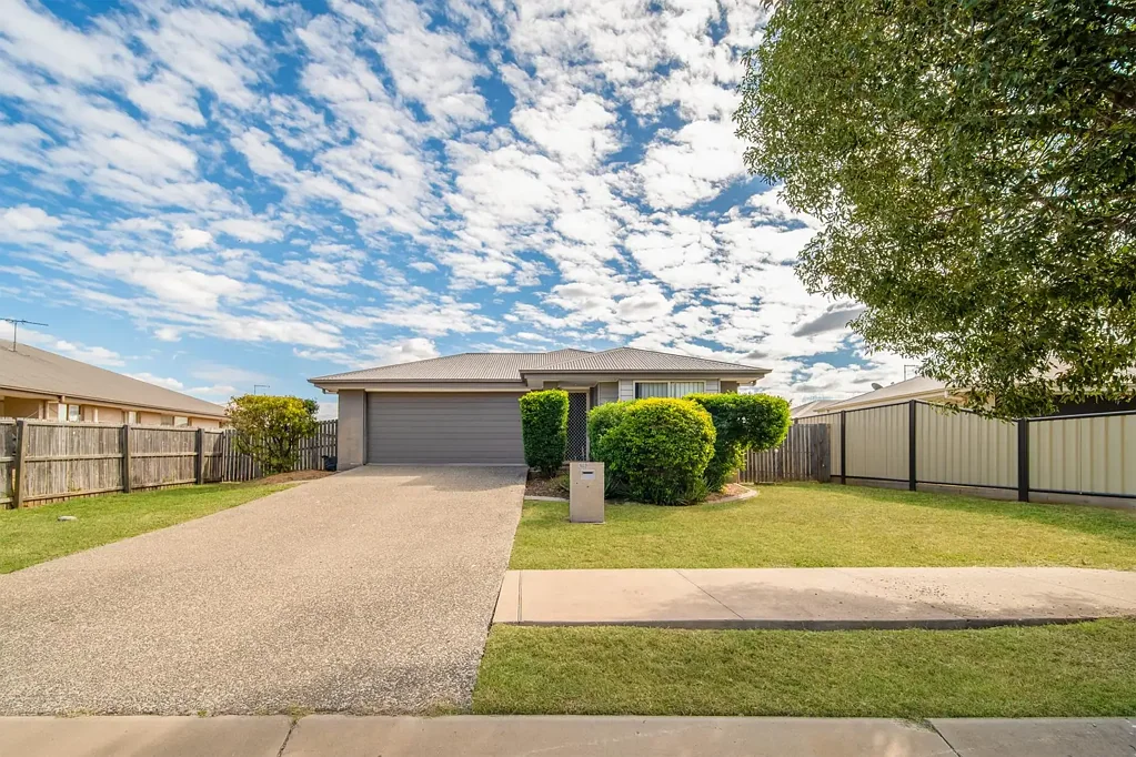 26 Amber Street, Emerald, QLD 4720