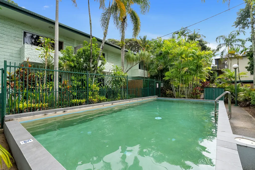 Cairns North 2침실 Private & Peaceful Townhouse Just Minutes From CBD