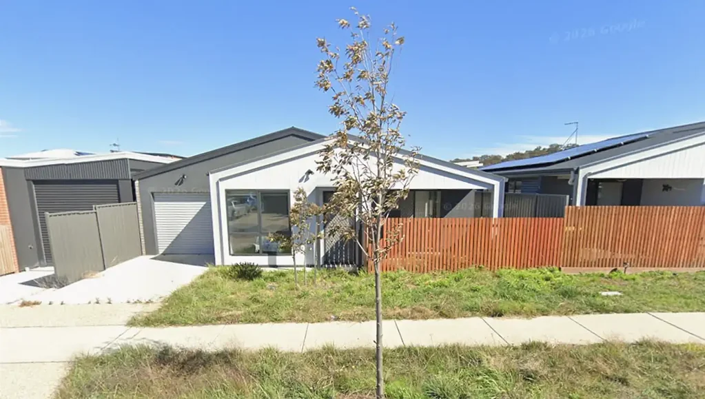 Fully Furnished Modern Family Home in the Heart of Taylor