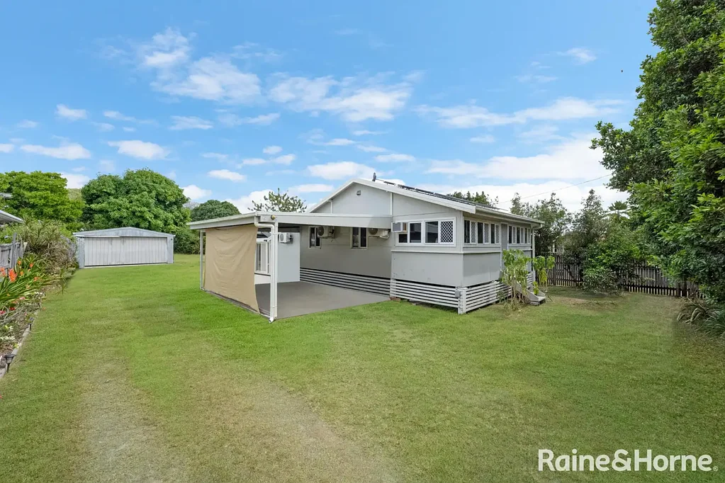 Wulguru 2房  Spacious Family Living on a Generous Block with Large Shed