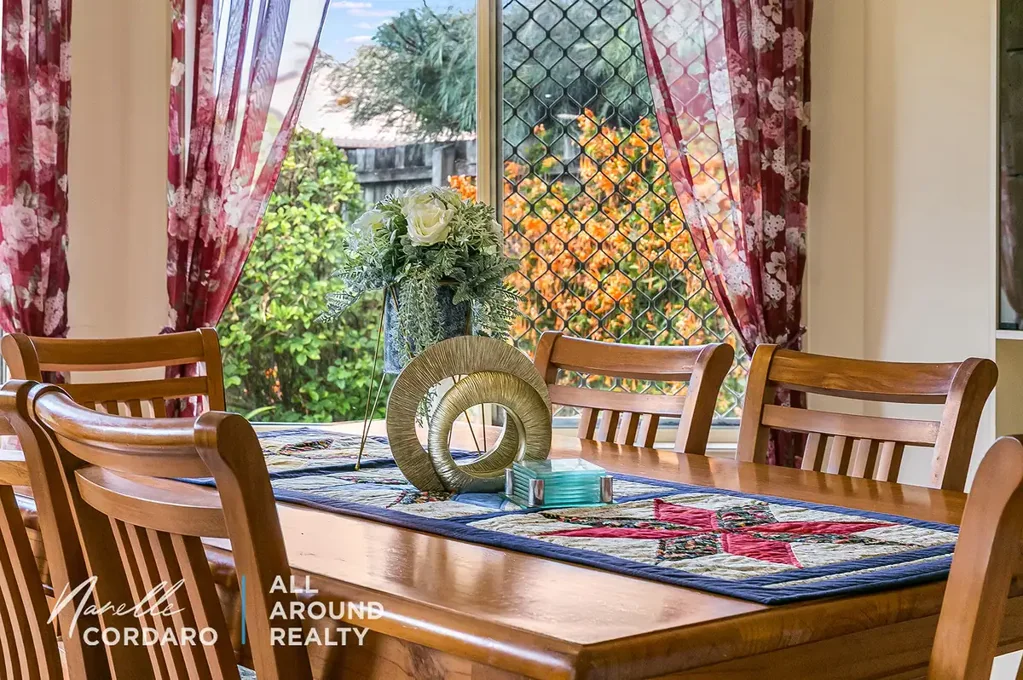 Bellmere 4ਬੈੱਡਰੂਮ CHARMING FAMILY LIVING IN SOUGHT-AFTER BELLMERE POCKET