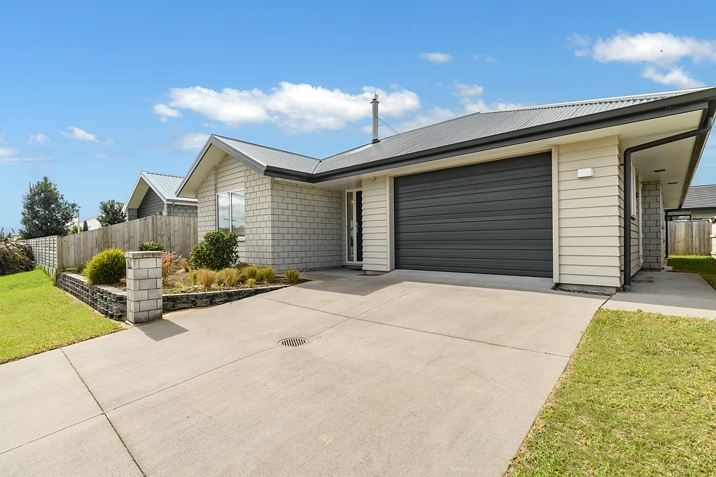3 Komata Crescent, Papamoa Beach, Tauranga, Bay of Plenty