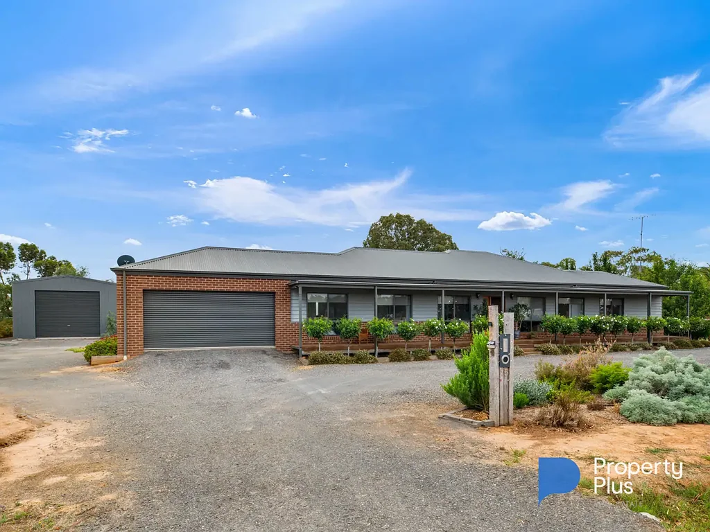 15-17 Wright Street, Charlton, VIC 3525