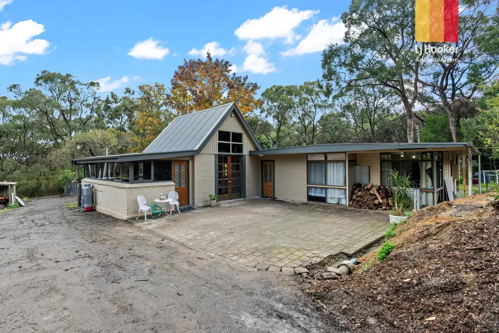Heathfield 4 Bedroom A Rare Adelaide Hills Opportunity