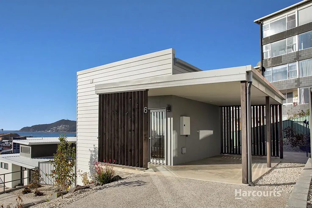 Modern Inner City Living