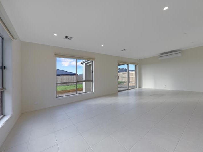 1 SANDRIDGE WAY, WALLAN VIC 3756, 0 침실, 0 욕실, House