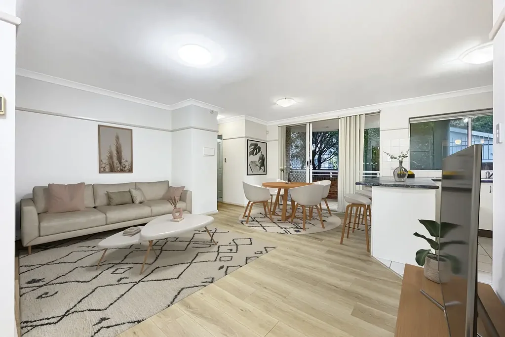 Spacious Ground floor Unit | Two Balconies | Second toilet