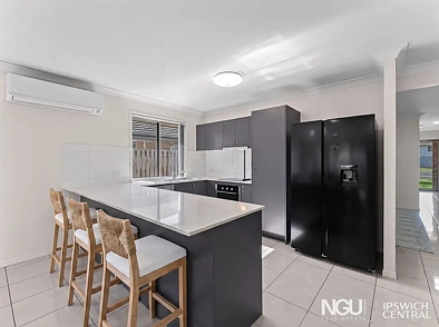 44 Moonlight Drive, Brassall, QLD 4305, 4 slaapkamers, 2 badkamers, House